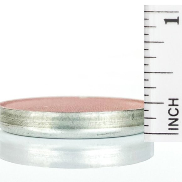 Lovely Peachy Pressed Eye Shadow Singles in Venus - shimmery rusted copper - Picture 6 of 11